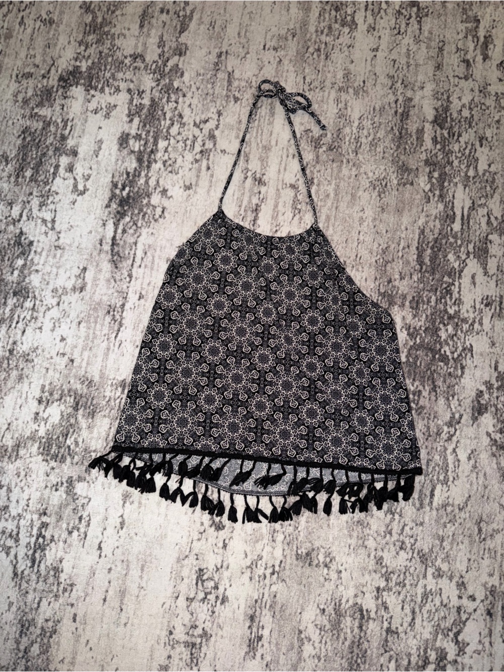 LA Hearts Black & White Floral Bandana Halter Top with Fringe Bottom size Large
